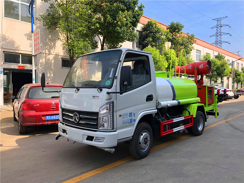 凱馬藍(lán)牌霧炮抑塵車(chē)