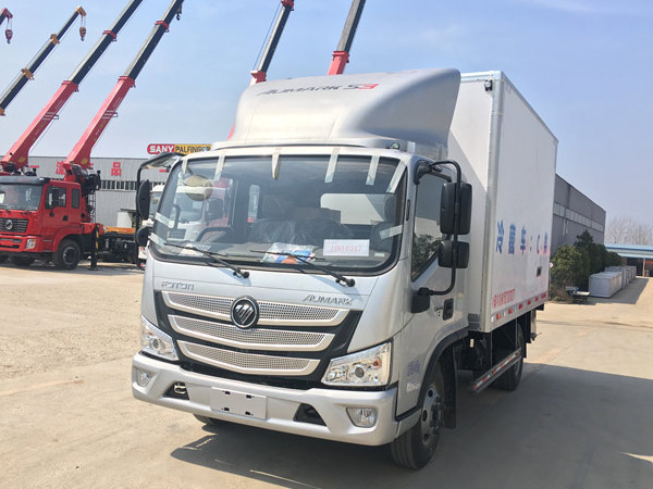 福田歐馬可S3排半冷藏車