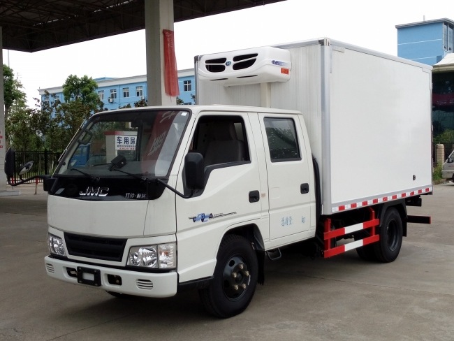 江鈴順達(dá)雙排冷藏車-廂長3.3米