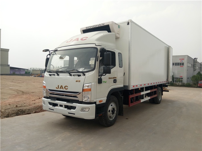 江淮冷藏車(chē)-廂長(zhǎng)7.6米