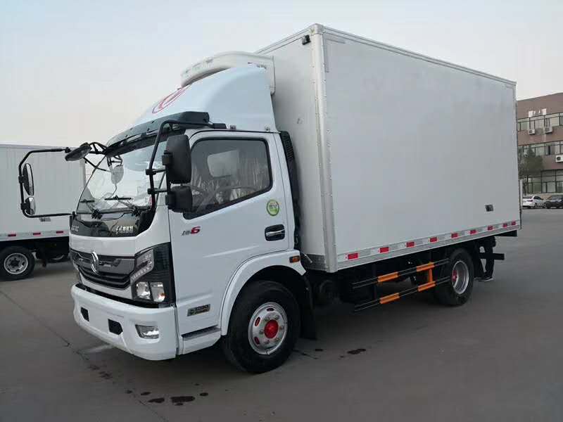 東風(fēng)凱普特冷藏車(chē)-廂長(zhǎng)4.2米