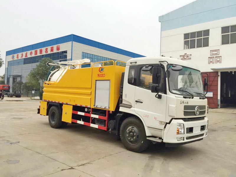東風(fēng)天錦清洗吸污車