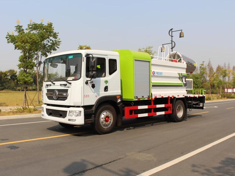 國(guó)六東風(fēng)多利卡D9消殺車(chē)