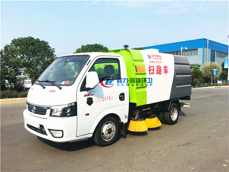 國六東風(fēng)途逸小型掃路車