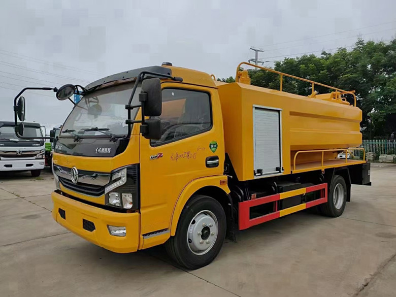 多功能清洗吸污車產(chǎn)品推薦！現(xiàn)優(yōu)惠直銷?。。。? />
                                                                    </a>
                            </div>
                            <div   id=