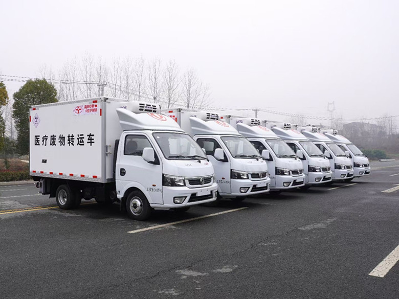 抗擊疫情，東風(fēng)途逸藍(lán)牌醫(yī)療廢物轉(zhuǎn)運(yùn)車推薦！