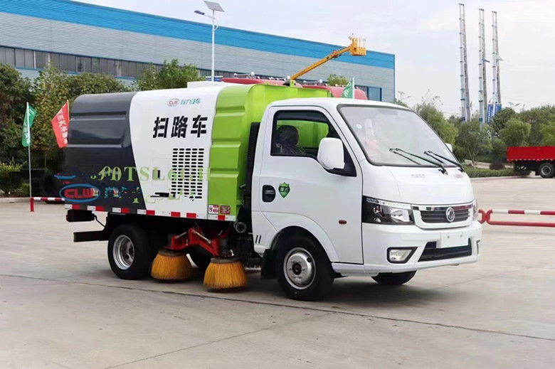 掃路車廠家—東風(fēng)途逸掃路車產(chǎn)品推薦