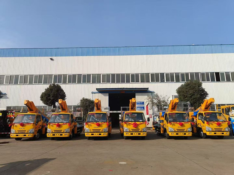 慶鈴23米藍(lán)牌高空作業(yè)車